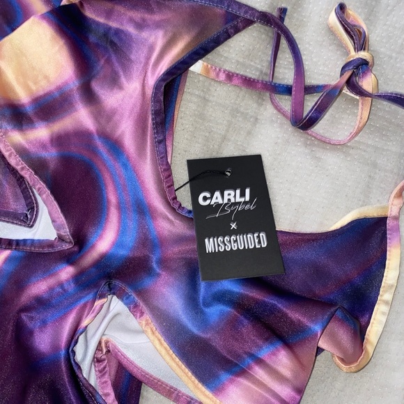 Carli Bybel x Missguided marble print slinky cut out midi dress - Picture 3 of 5